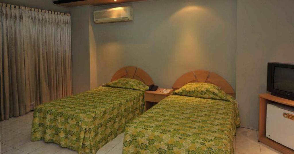 Hotel Tower Inn, Chittagong Eksteriør bilde